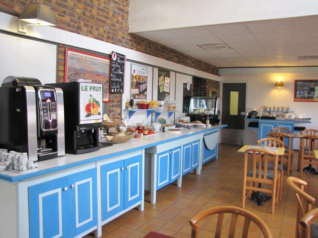 Hotel Bosquet Pau Centre - Self Check In Budget Hotel Restaurant photo